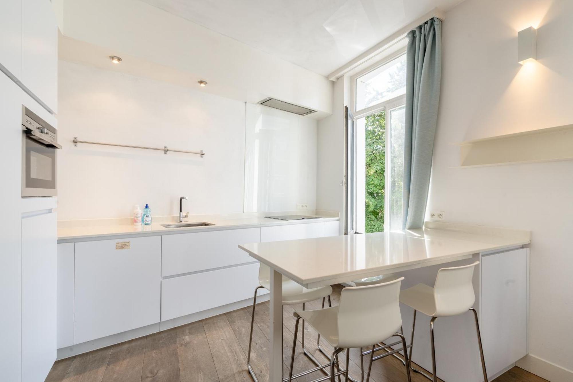 Light Modern Apartment In The Heart Of Αμβέρσα Εξωτερικό φωτογραφία