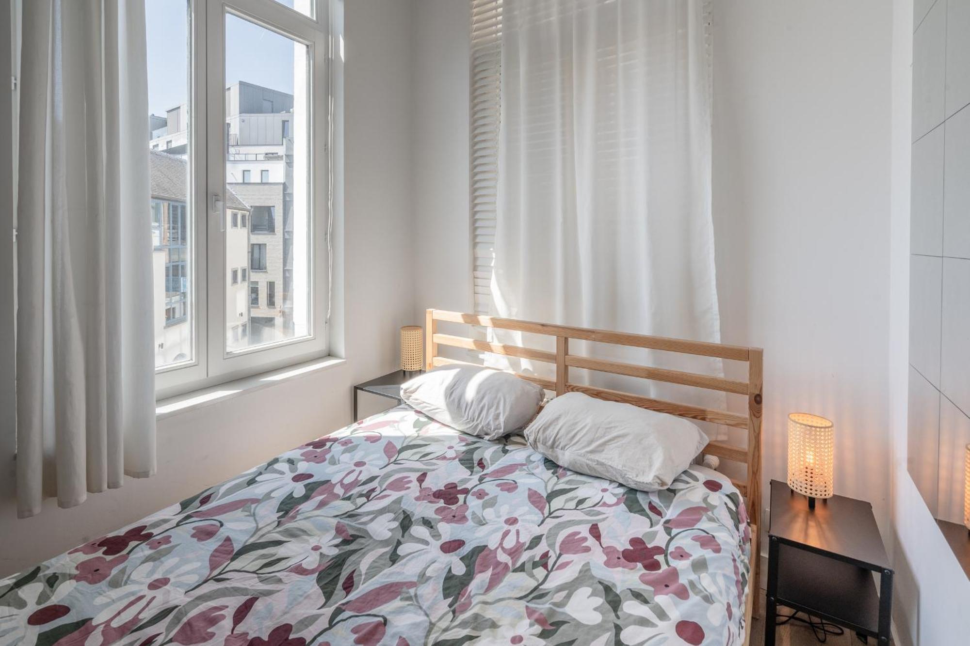 Light Modern Apartment In The Heart Of Αμβέρσα Εξωτερικό φωτογραφία